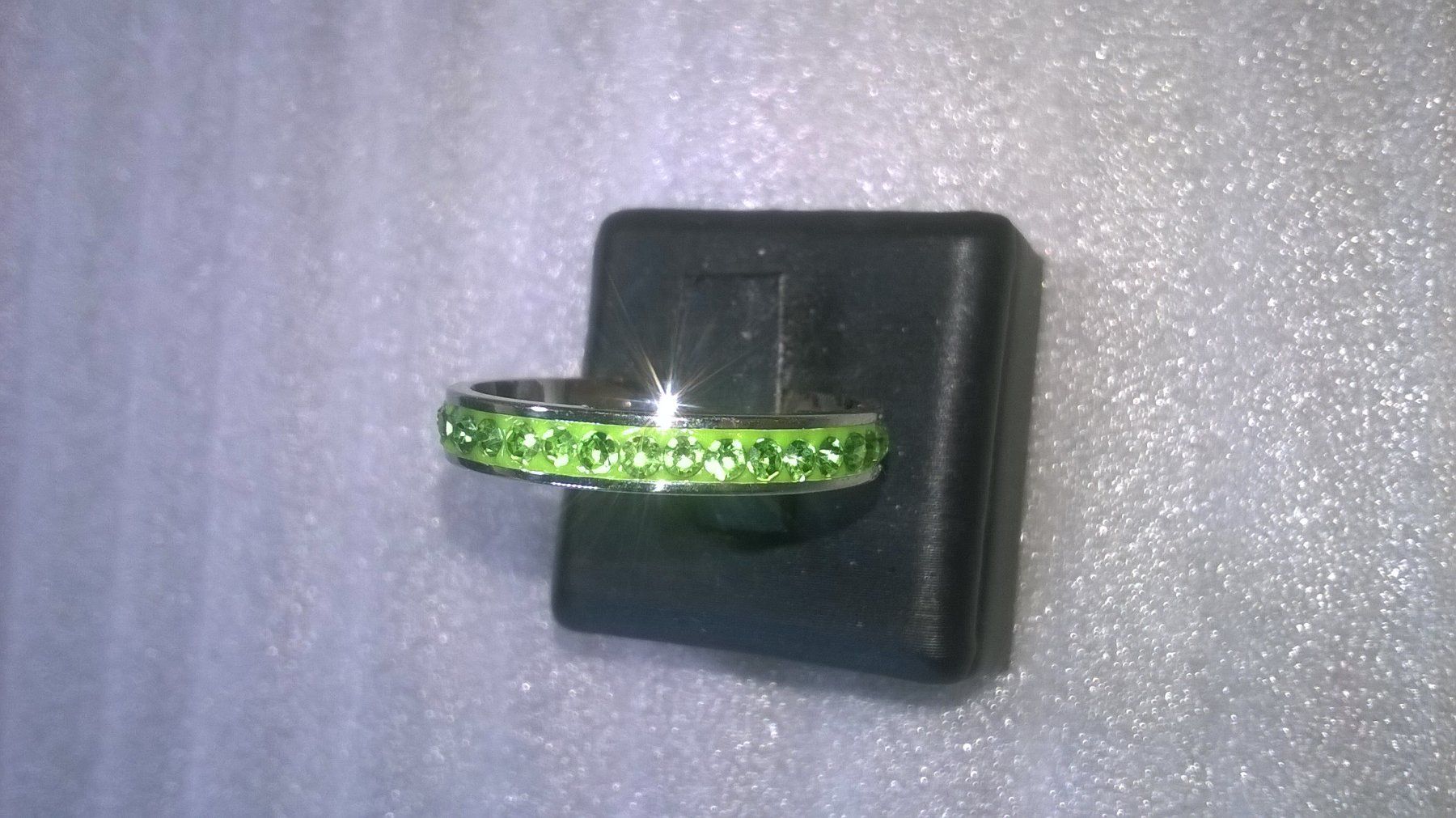 Anelli: ring edelsthal,,,316L edelsthal,,mit hellgrün kristall – Nuovo (secondo la descrizione) da Basel venduto da bijoutrie_4 2