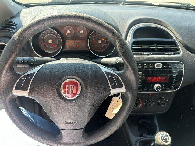 Fiat Automobili: Fiat Punto 1.2  Pop Star      MFK  07.2026 – Usato da Oberriet SG venduto da jeepv8 6