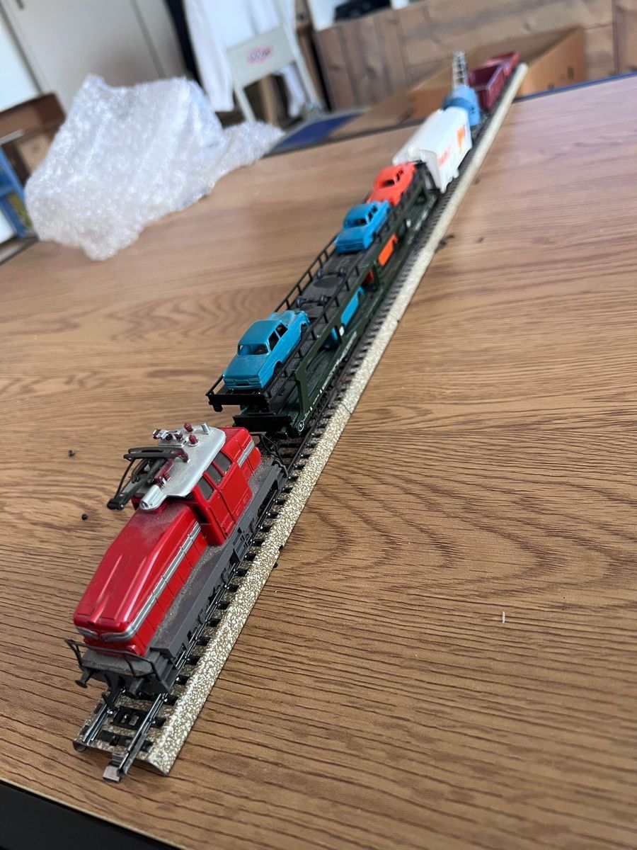 Märklin Modellini di ferrovie: Märklin Eisenbahnset – Usato da Arlesheim venduto da misch77 9