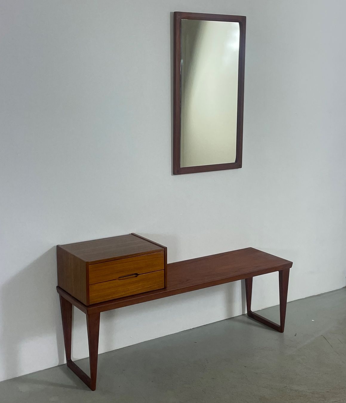 Kommoden: Kai Kristiansen Hallway Set in Teak – Gebraucht aus Basel von MidMod20C 5