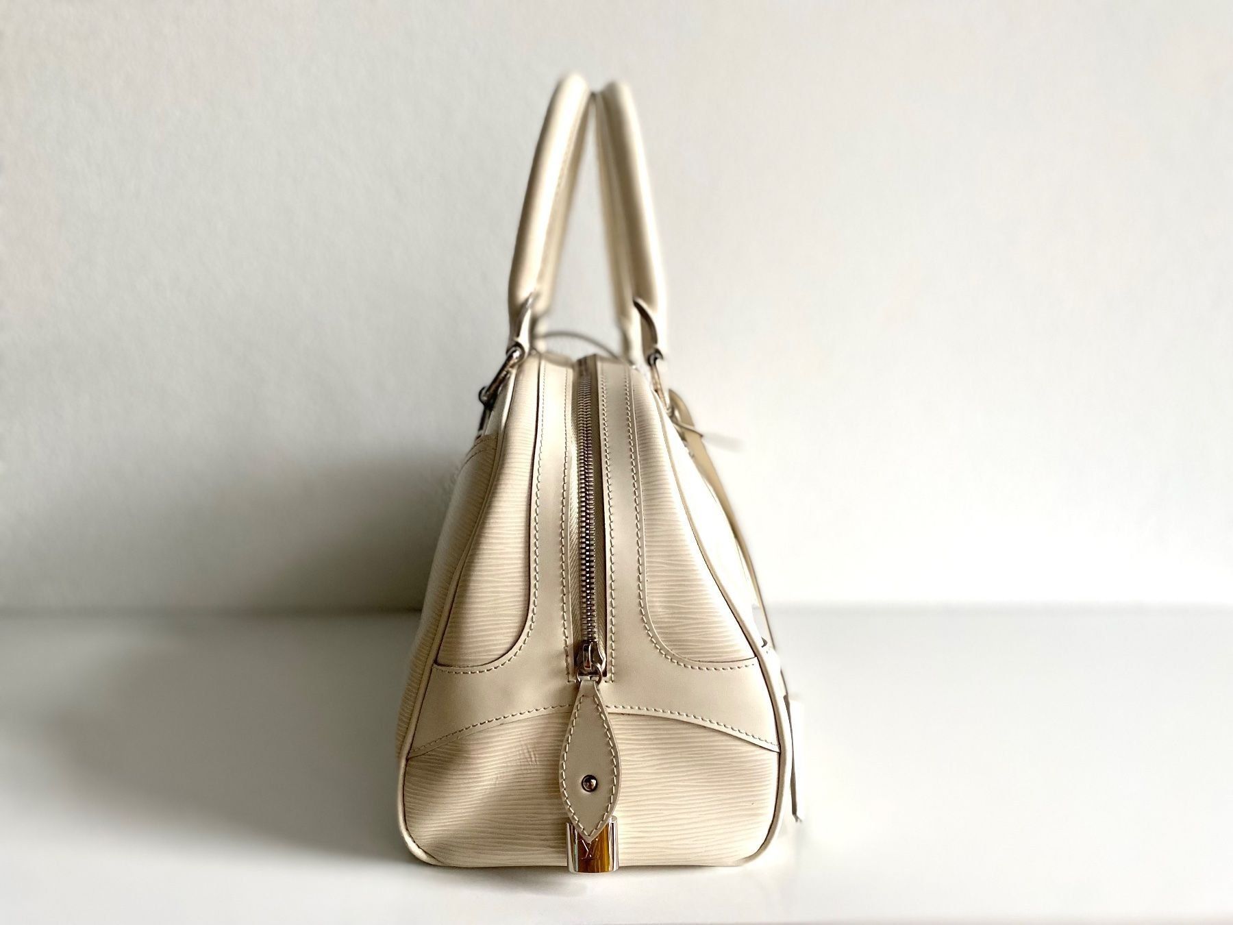 Louis Vuitton Borse da donna: Vuitton Leder Tasche beige – Usato da Männedorf venduto da Lunaflamenca 4