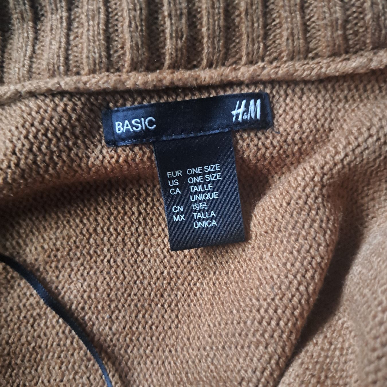 H&M Maglioni & Felpe: Poncho H&M Basic braun One Size guter Zustand – Usato da Kriegstetten venduto da Jakasi 1