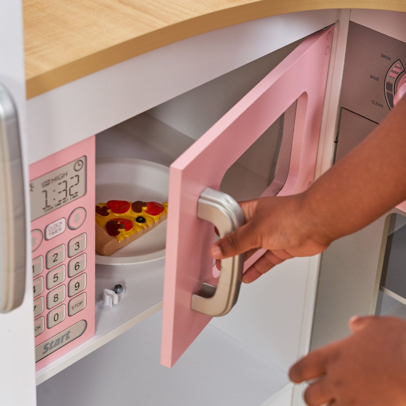 Giocattoli: Grosse Gourmet-Eckküche Spielküchen – Nuovo e nell'imballaggio originale da Erlinsbach venduto da Home-World 7
