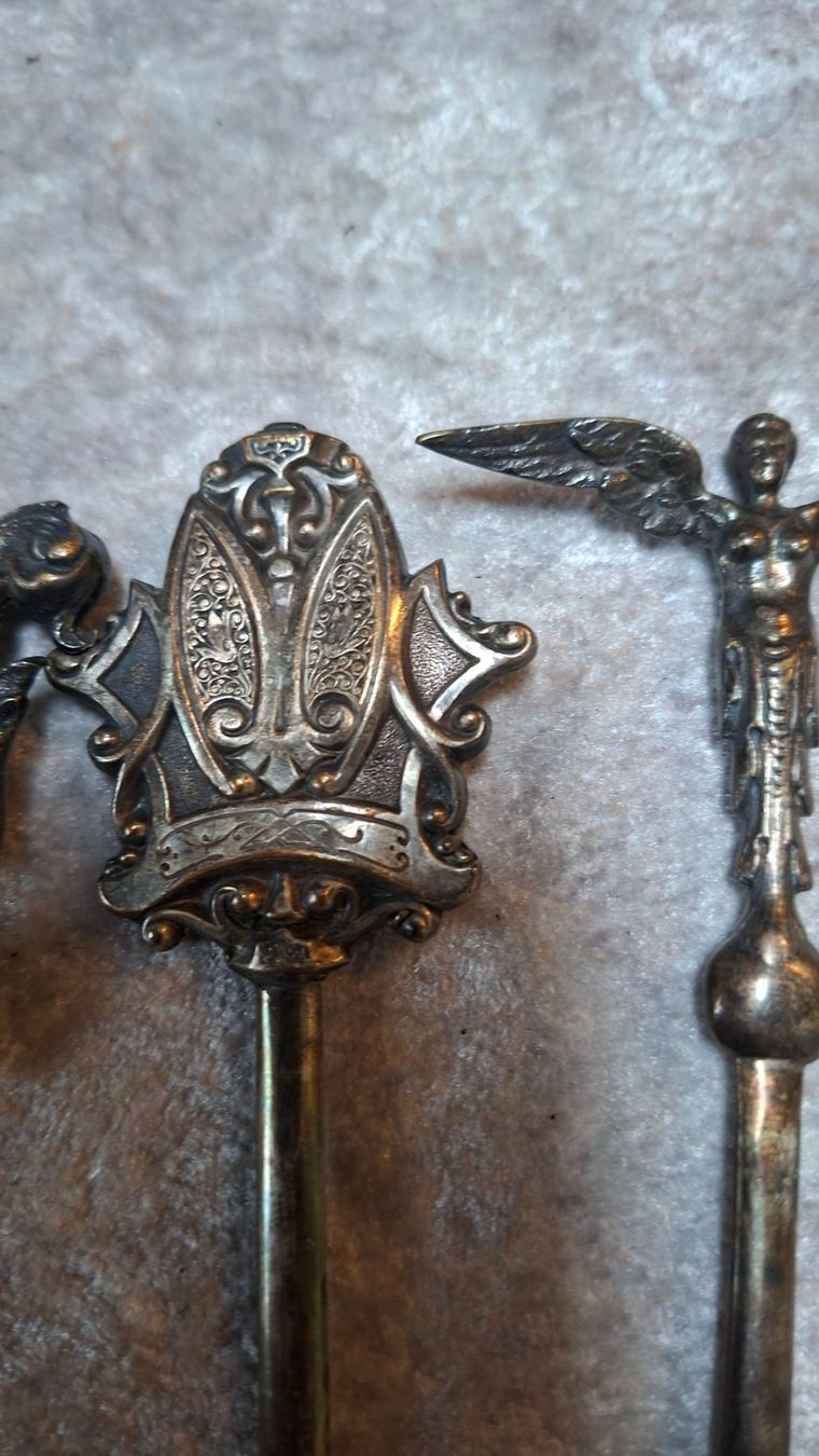Couverts: 4 Anitke Fleischspiesse – D'occasion à Konolfingen par pri304 3