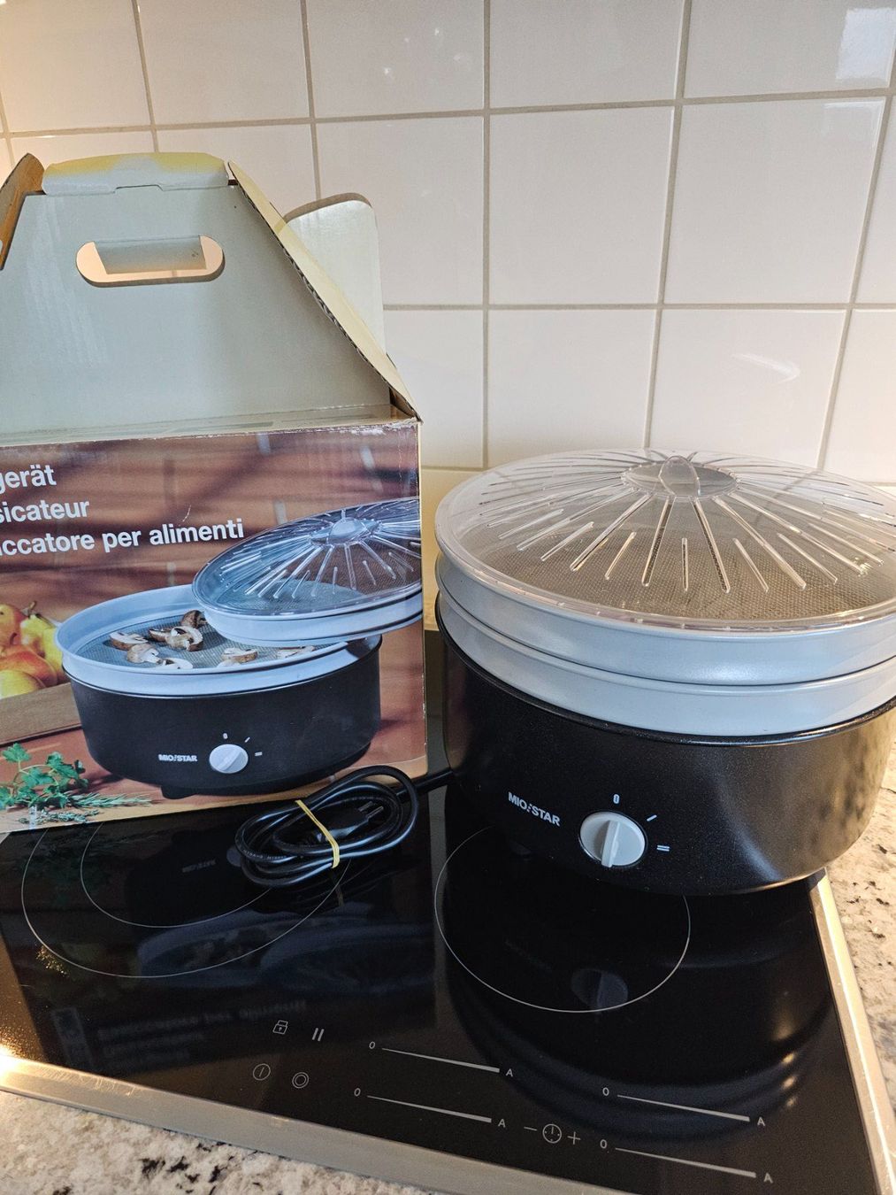 Mio Star Elettrodomestici da cucina: Dörrgerät MIOSTAR - Trockne Dein eigenes Obst, Gemüse! – Usato da Zürich venduto da sne.swiss 1