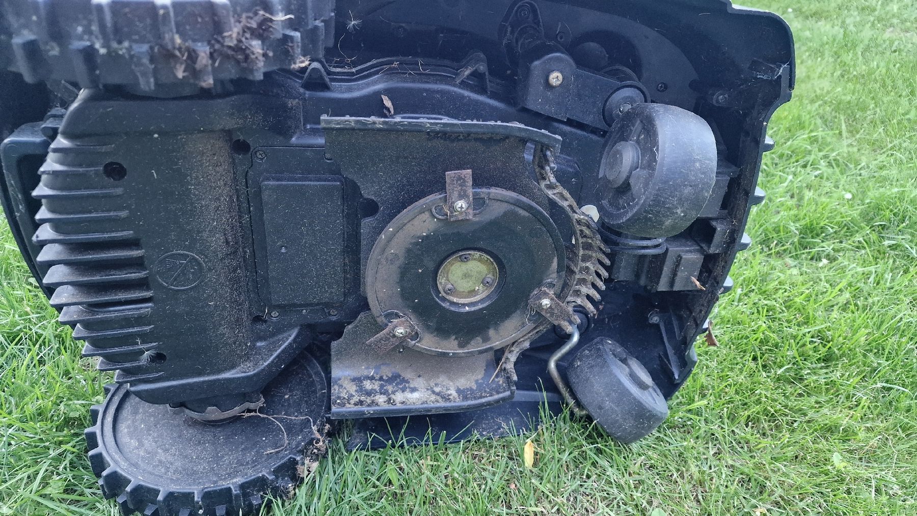 Tagliaerba: Mowox Mähroboter RM2000, 28V, Top Zustand – Usato da Kaltacker venduto da Tom-77 3