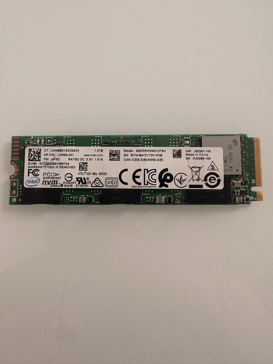 Intel Harddisks: Intel M.2 2280 NVMe 1tb – Gebraucht aus Dompierre FR von PRiT_Madara