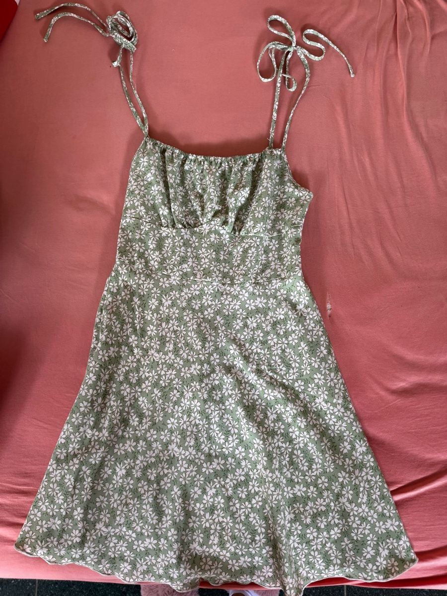 Vestiti: Kleid kurz geblümt – Nuovo (secondo la descrizione) da Oftringen venduto da mar_7f8c 1