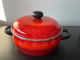 Vintage Kasserolle, mit Deckel, rot, 26 cm, Emaille
