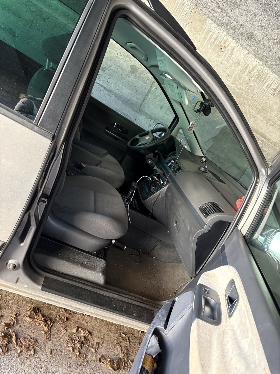 Seat Automobili: Seat Alhambra 1.8T 7plätzer Benziner – Usato da Eriswil venduto da ale_g2g8 4