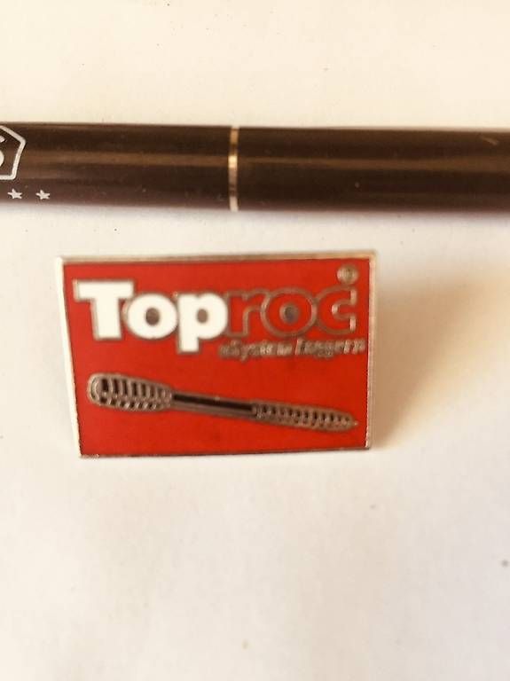 Spiele: Buttons TOPROC – Gebraucht aus Zürich von gol_jc2x