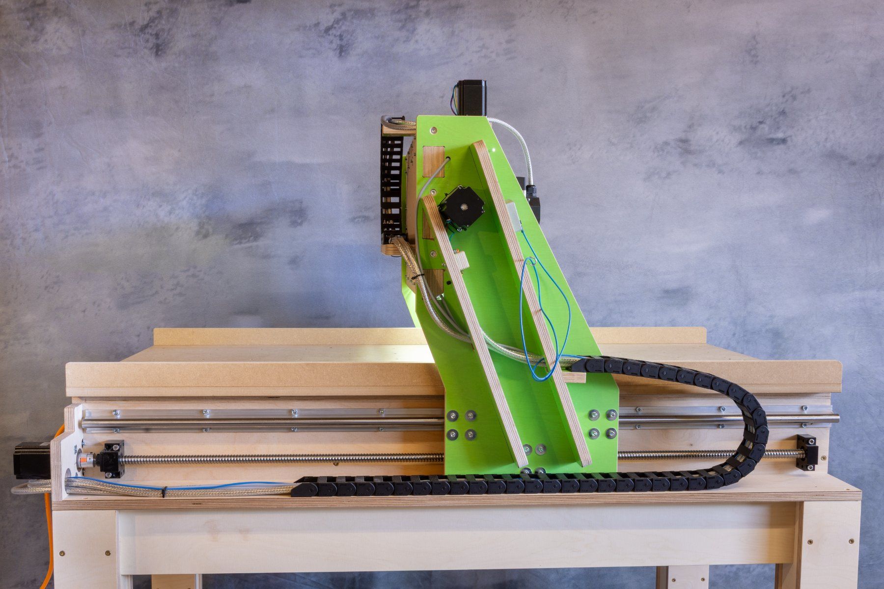 Tutte le macchine: Sperrholzfräse CNC – Nuovo (secondo la descrizione) da Mosnang venduto da RaLa74 1