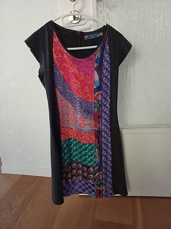 Kleid von der Marke Desigual