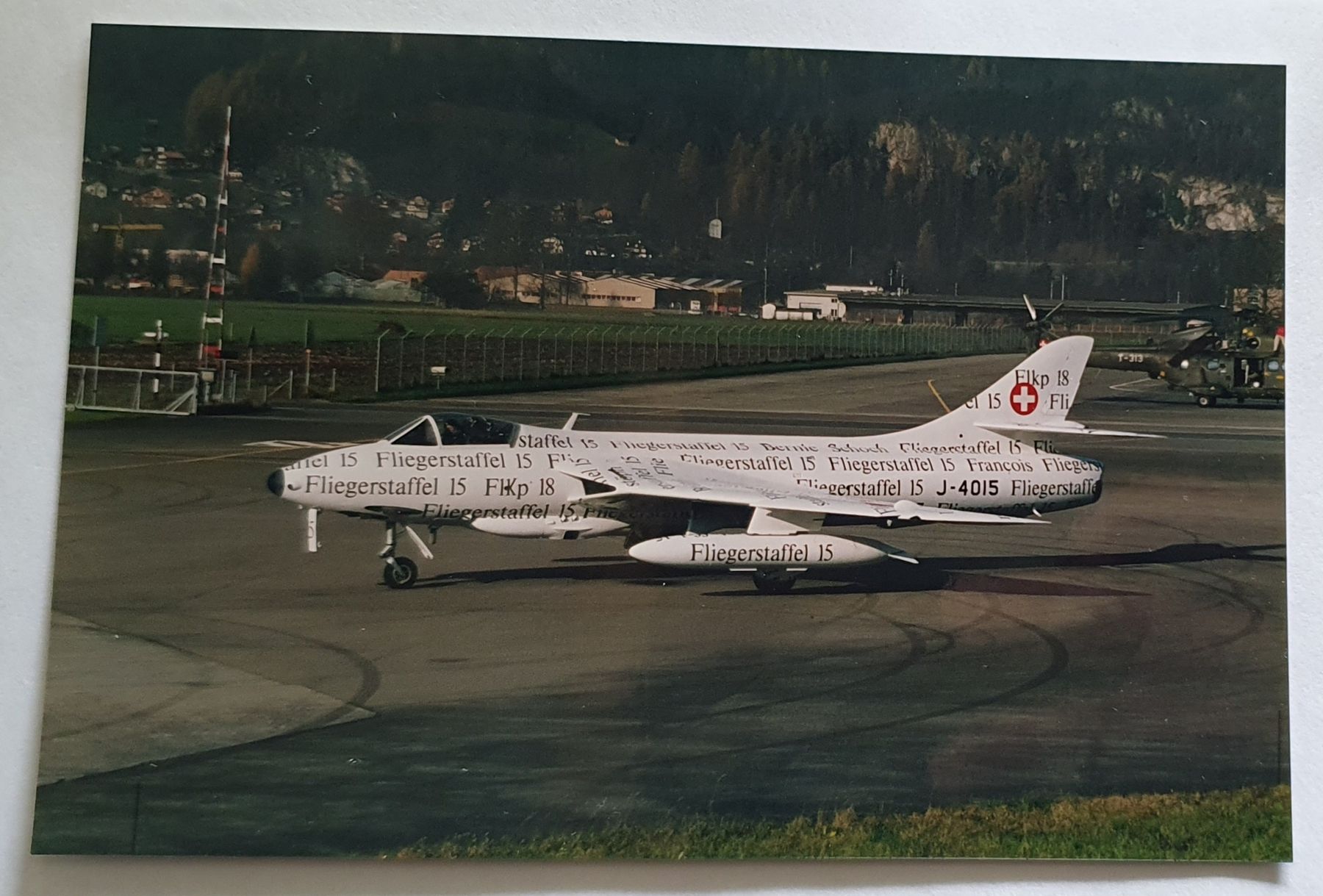 Posters & Illustrations: Foto: Hunter – D'occasion à Kreuzlingen par Rschweiz1