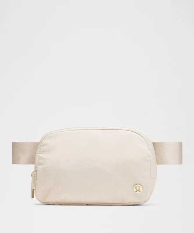 Lululemon Borse da donna: Lululemon Tasche – Usato da Rümlang venduto da svent