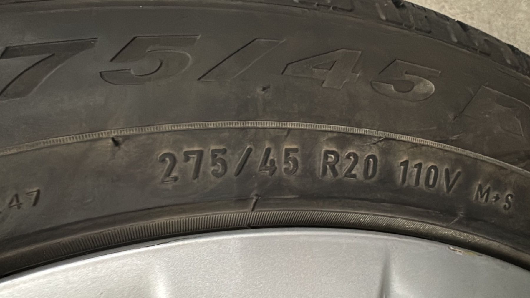 Pirelli Pneumatici & Ruote complete: Tesla Model X 20" Winter Wheels Pirelli Scorpion Winter – Usato da Oeschseite venduto da -Luxury-On-Line- 2