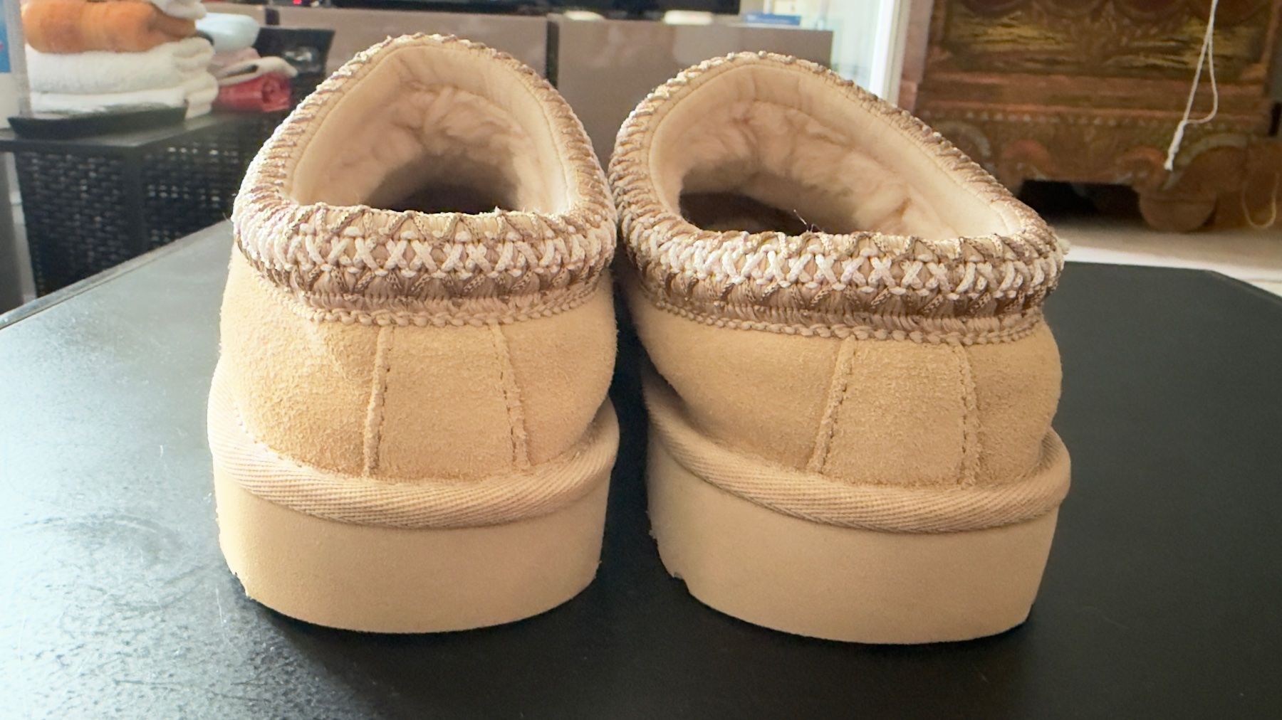 Ugg Damenschuhe: UGG Hausschuhe – Gebraucht aus zürich von flordocampo 1