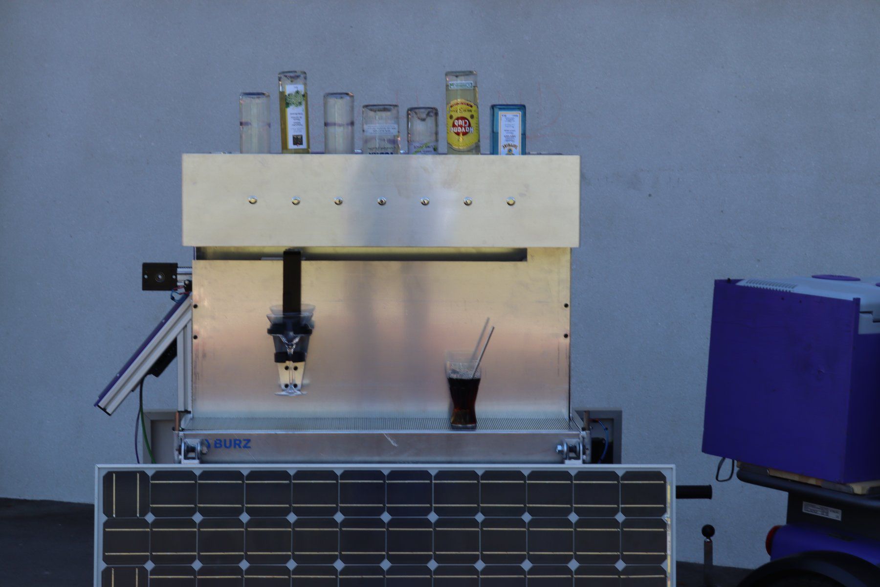 Sonstiges für die Gastronomie & Hotel: autarker Cocktailautomat – Gebraucht aus Wiesendangen von jer_vcc2 6