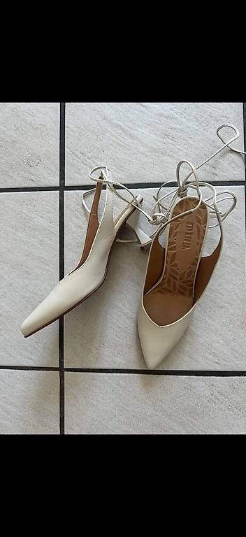 Scarpe da donna: Schnürpumps ecru/weiss/ivory Grösse 39 – Usato da Chur venduto da LeyDi.Lela