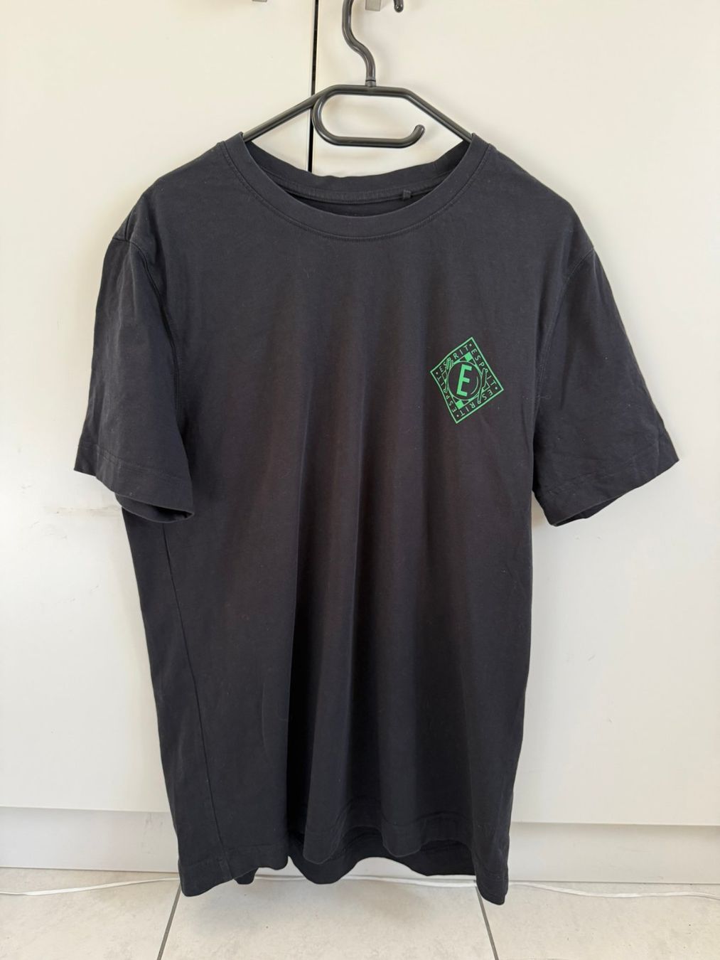 Esprit T-shirt: T-Shirt Esprit / Grösse L – Usato da Eschenbach SG venduto da Sums