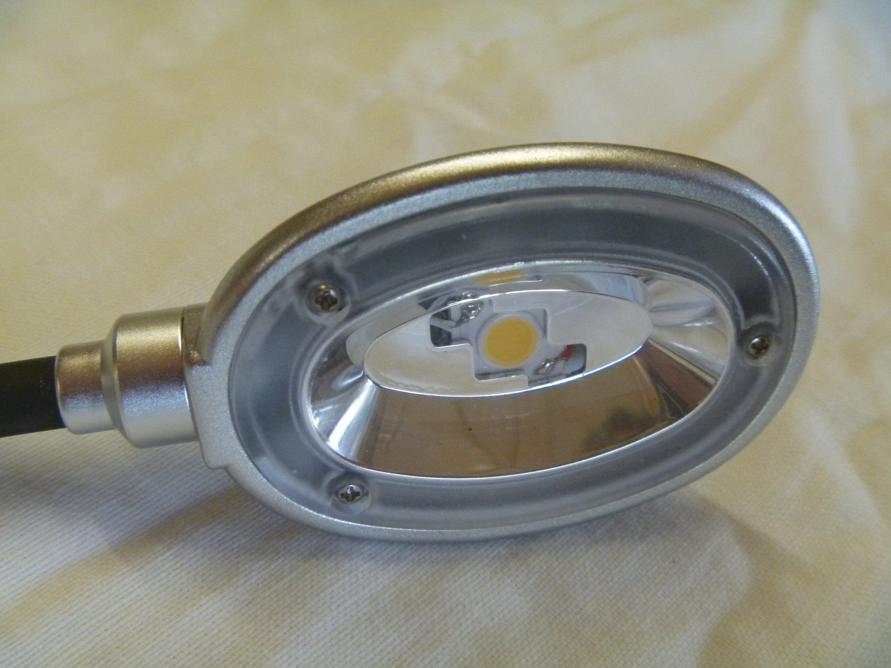 Lampade: Nachttischlämpli Led – Usato da Rüti ZH venduto da baumchen 4