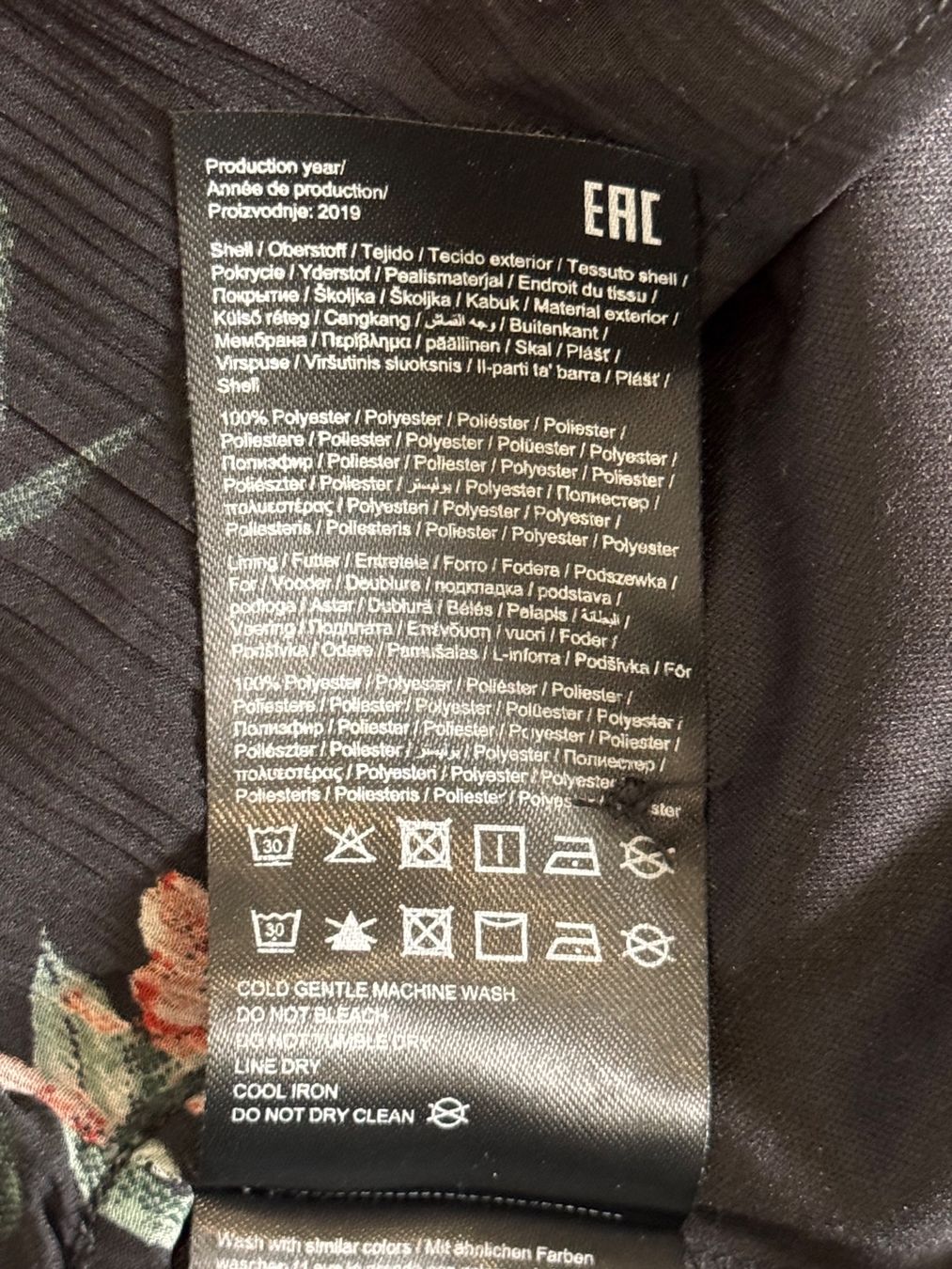 Vero Moda Camicette: Bluse Blüsli Vero Moda Gr. XS mit Blumenmuster – Usato da Rothrist venduto da Fondgruebe 6