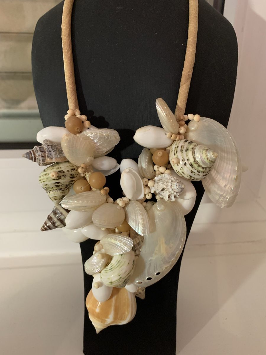 Catenine: Traumhafte Muschelkette Handgemacht – Nuovo (secondo la descrizione) da Effretikon venduto da lenalisa63 2