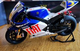 De Agostini 1/12 Moto GP Yamaha YZR-M1,2009, Valentino Rossi