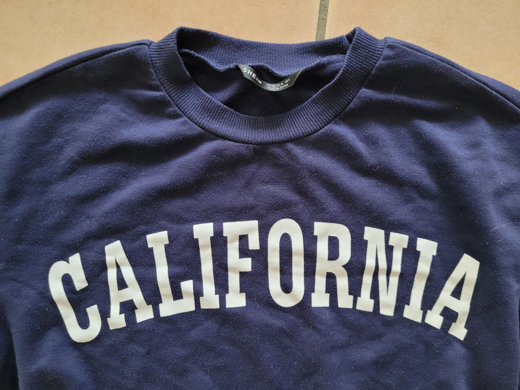 Shein Pullover & Sweatshirts: SHEIN Pullover CALIFORNIA Gr.XS (ca. Gr.34-36) – Gebraucht aus Oetwil am See von swisspeak 2