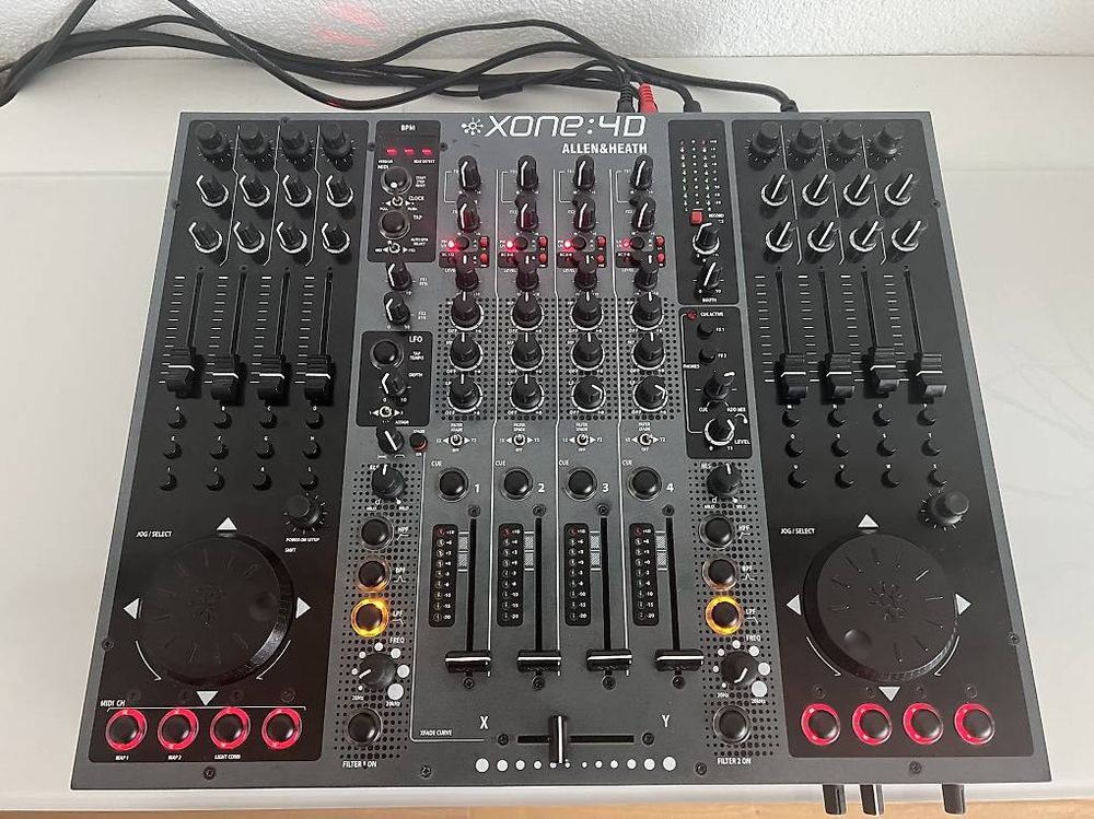 Allen & Heath Xone:4D - Top Zustand (Gebraucht) in Niederuzwil für CHF ...