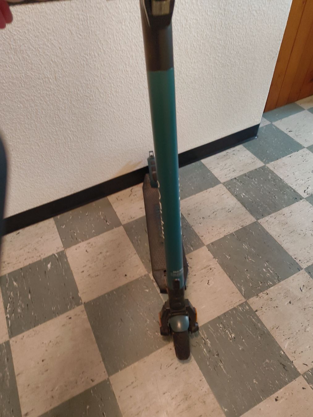 Soflow Kickboard: Soflow SO1 E Scooter Trottinet Etrotti Ohne Ladegerät – Difettoso da stettlen venduto da VintageBern_ch 4