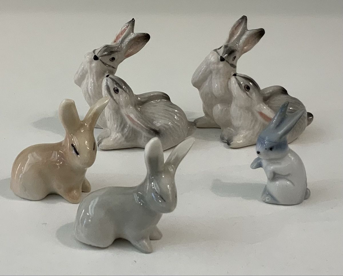 Statuette: Lot de petits lapins divers 5pcs – Usato da rolle venduto da Tontonjulot