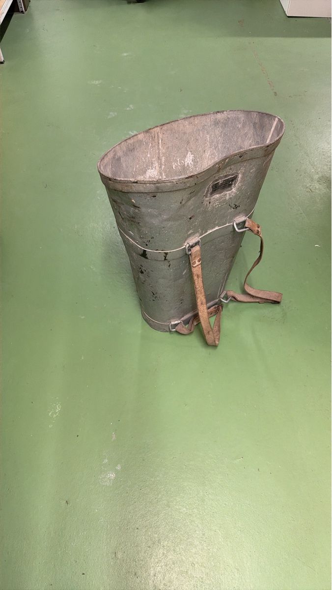 Altro per la casa: Trageimer Metall mit Lederriemen gebraucht – Usato da Sirnach venduto da Deruhrmacher