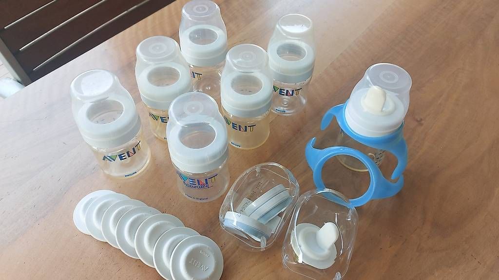Pasti del neonato: Avent Flaschen 125ml – Usato da Rotkreuz venduto da MASI17