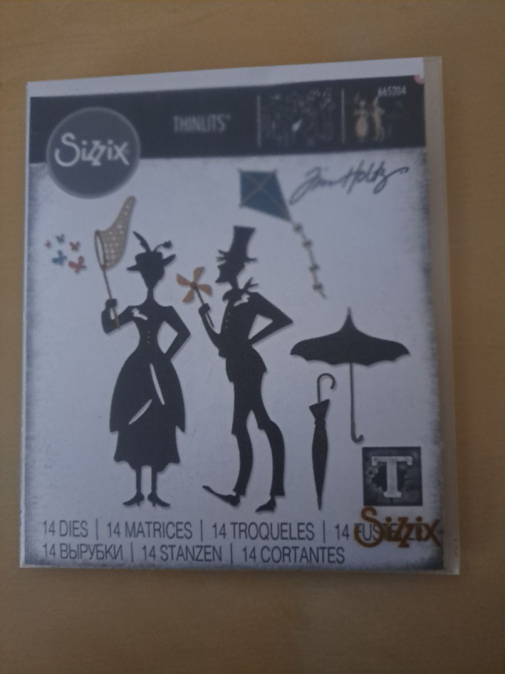 Sizzix Bastelsets: Sizzix Thinlits Stanzen Set  4 Stück.  – Gebraucht aus Riehen von maggeldiwuam 1