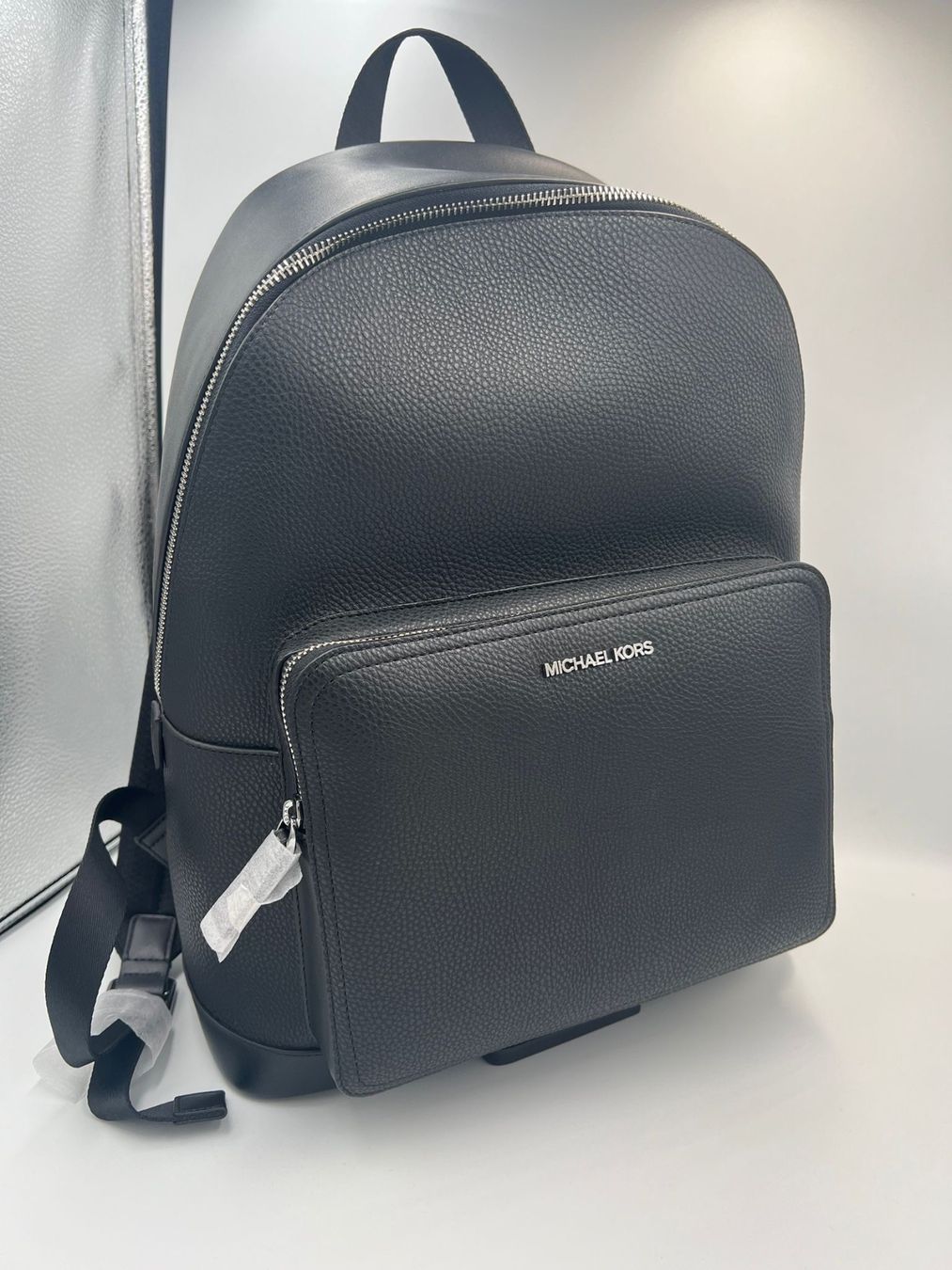 Michael Kors Sacs à dos: Michael Kors Rucksack black – Neuf avec emballage d'origine à Wiedlisbach par Sistershop