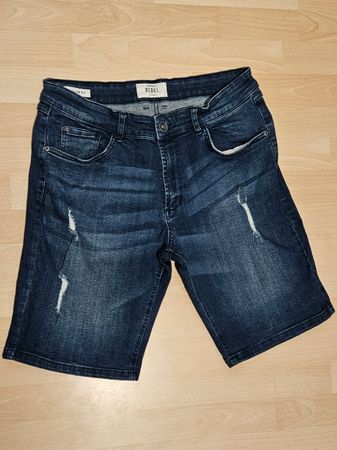 Hose kurz, Jeans, Marke REBEL, regular fit Grösse L