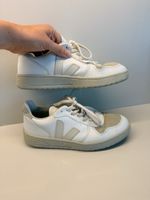 Veja V-10 Turnschuhe weiss beige Grösse 41 gebraucht