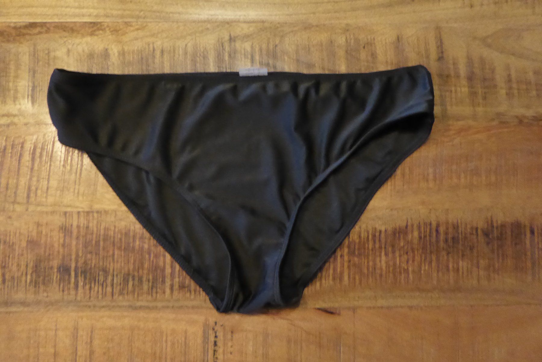 Costumi da bagno & Bikini: schwarze Badehose Gr 44 esmara TOP – Usato da Sargans venduto da Benziner