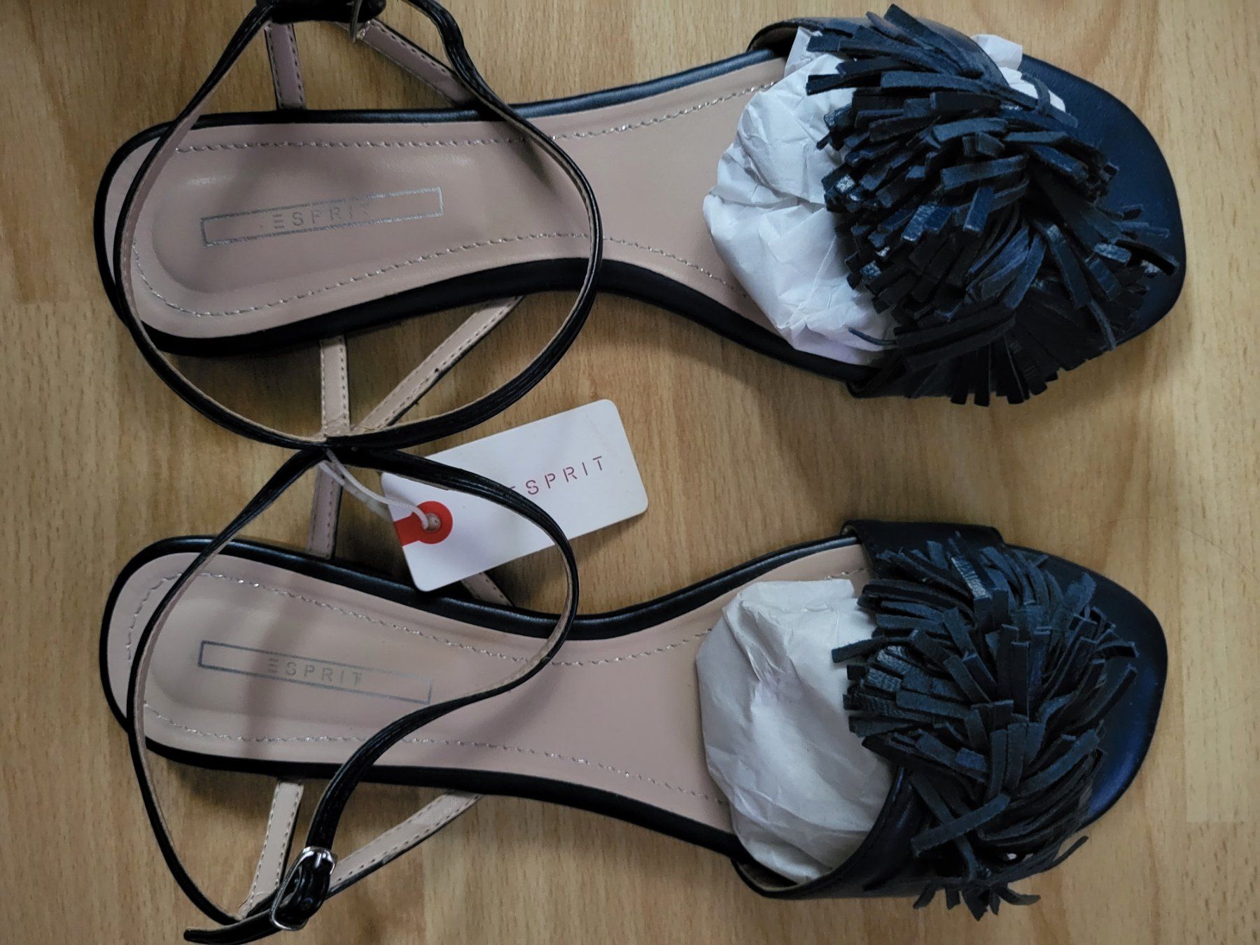 Esprit Damenschuhe: Neue Ledersandalen von Esprit, navy – Neu und originalverpackt aus Basel von jma_vh95