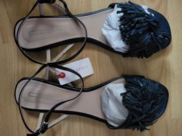 Neue Ledersandalen von Esprit, navy
