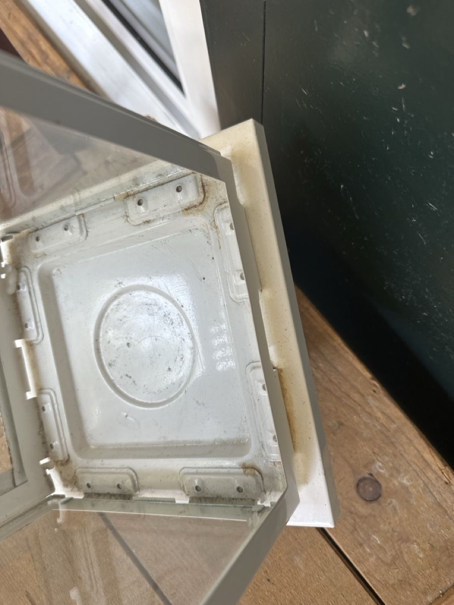 Ikea Lanterne: White lantern with glass doors, 40 cm height – Usato da Zürich venduto da car_68nt 4