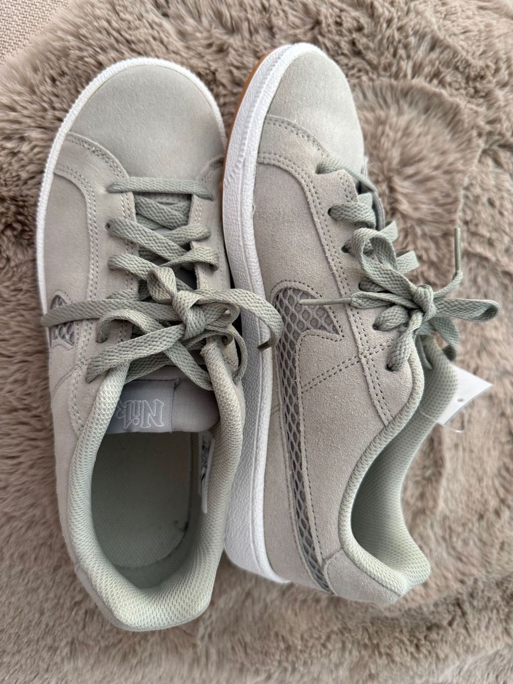 Scarpe da donna: Basket NIKE pointure 39 – Nuovo (secondo la descrizione) da Confignon venduto da minos30 1