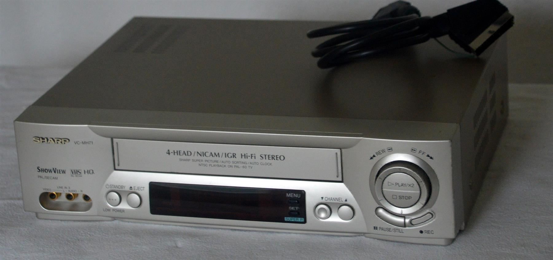 Sharp Registratori: Videorecorder VHS  Sharp VC-MH71SVM magnétoscope – Usato da Collonges venduto da arashee 1