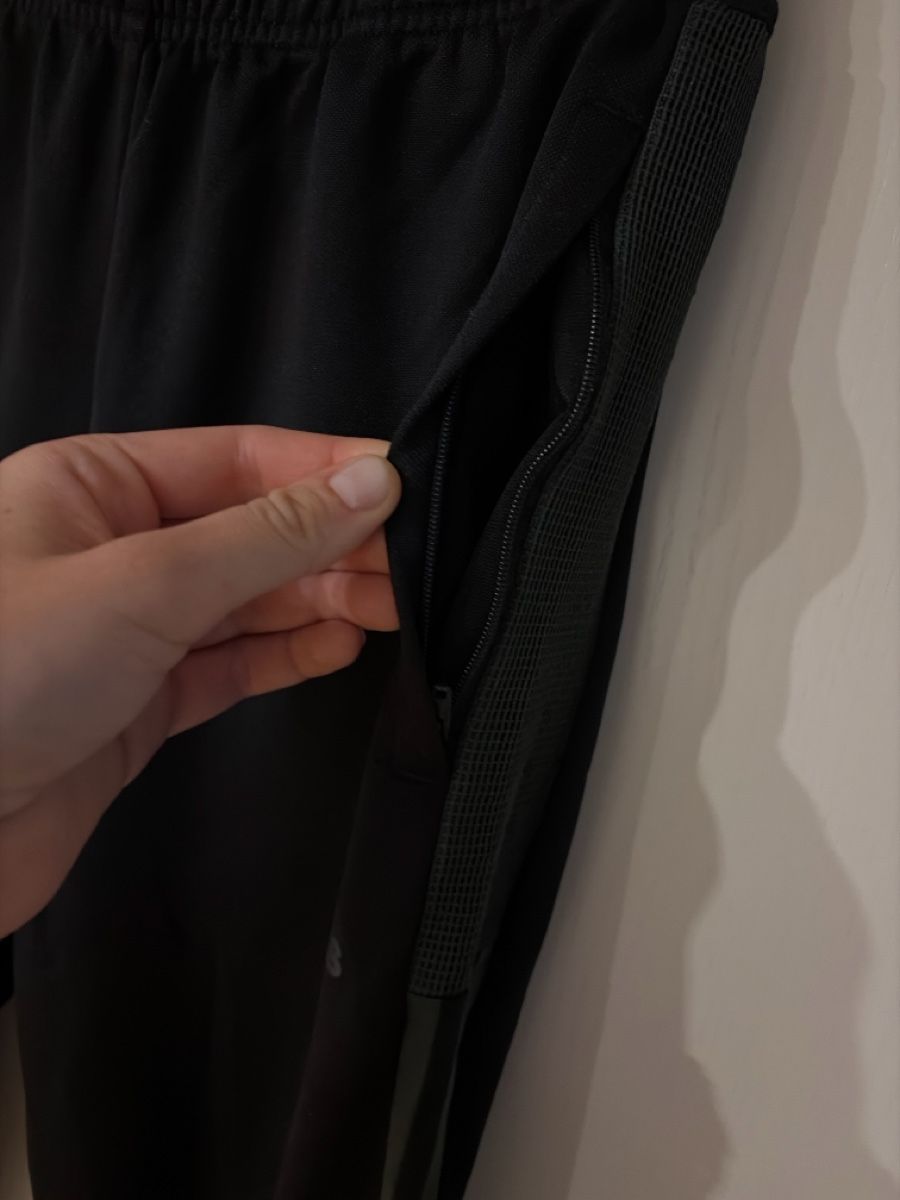 Adidas Pantalons: Adidas Jogginghose Gr. S – Neuf (Voir description) à Eschenbach SG par asaram 3