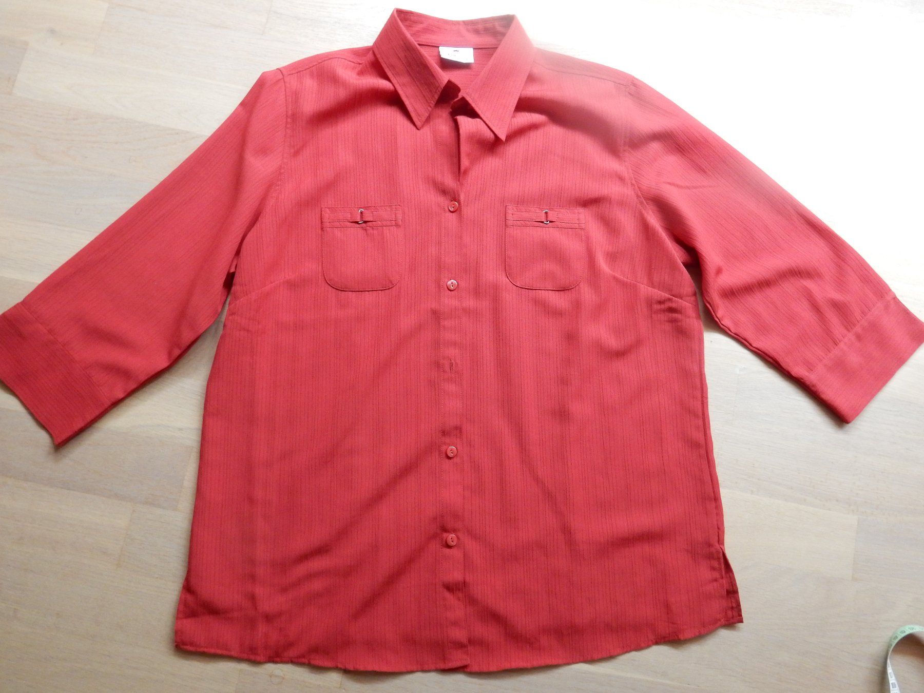 Blusen: Bluse rot 3/4-arm Damenbluse 44 von Kingfisher – Gebraucht aus Jona von simongarden