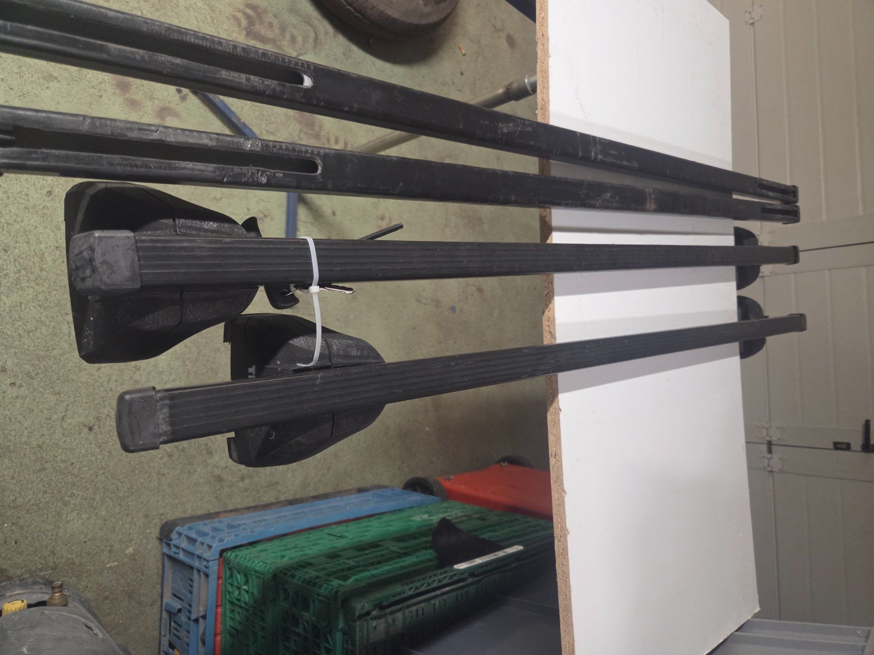 Thule Portapacchi: Thule barre toit mitsubishi – Usato da Conthey venduto da greenday85 1