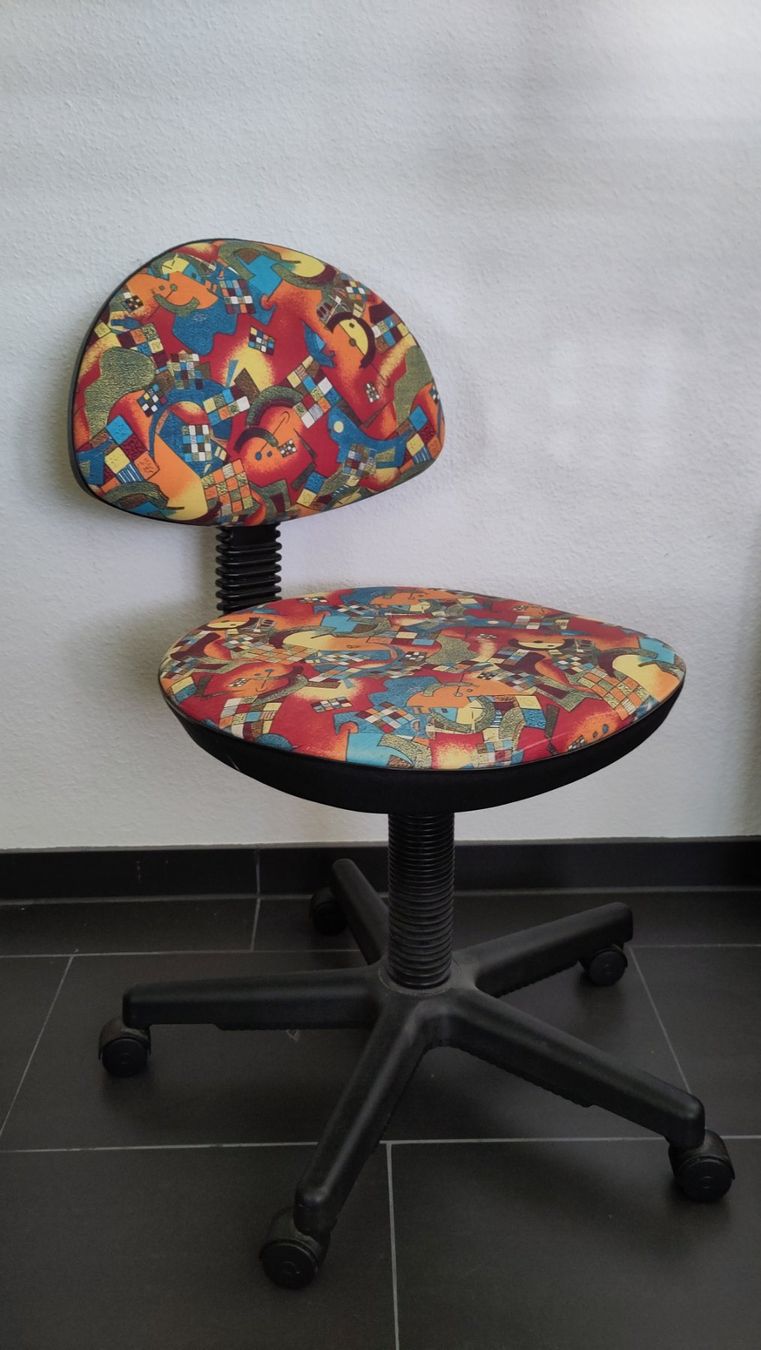 Sedie a rotelle: Kinder Bürostuhl – Usato da Hagendorn venduto da Holywood07