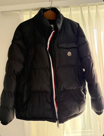 Moncler Daunenjacke Longue Saison schwarz guter Zustand