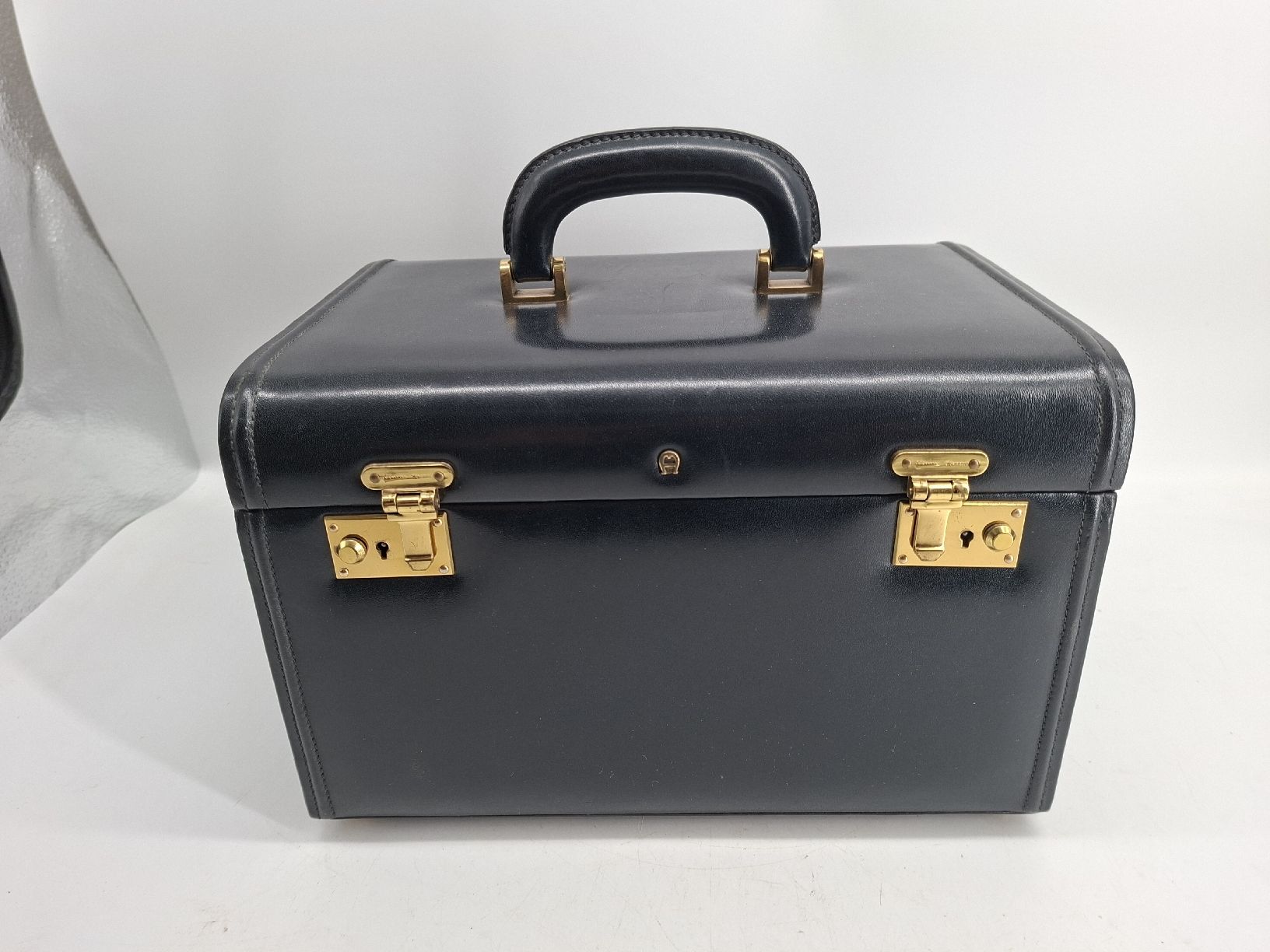 Valigie: vintage Beauty Case etienne aigner – Usato da Erlach venduto da silvia3235